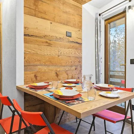 Hostdomus-mountain Nest