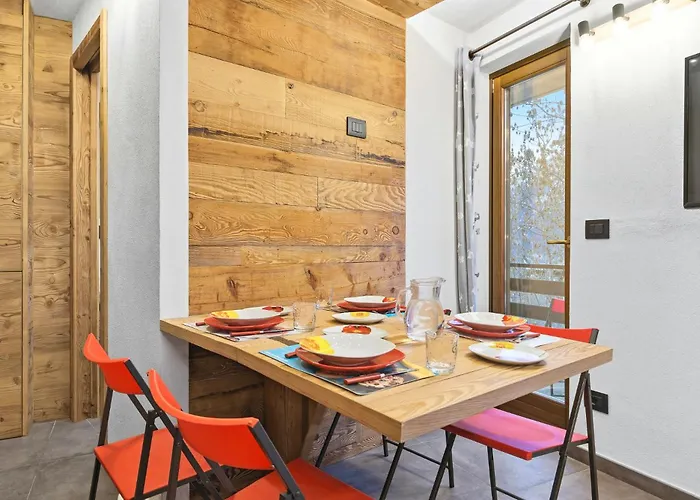 Hostdomus-mountain Nest